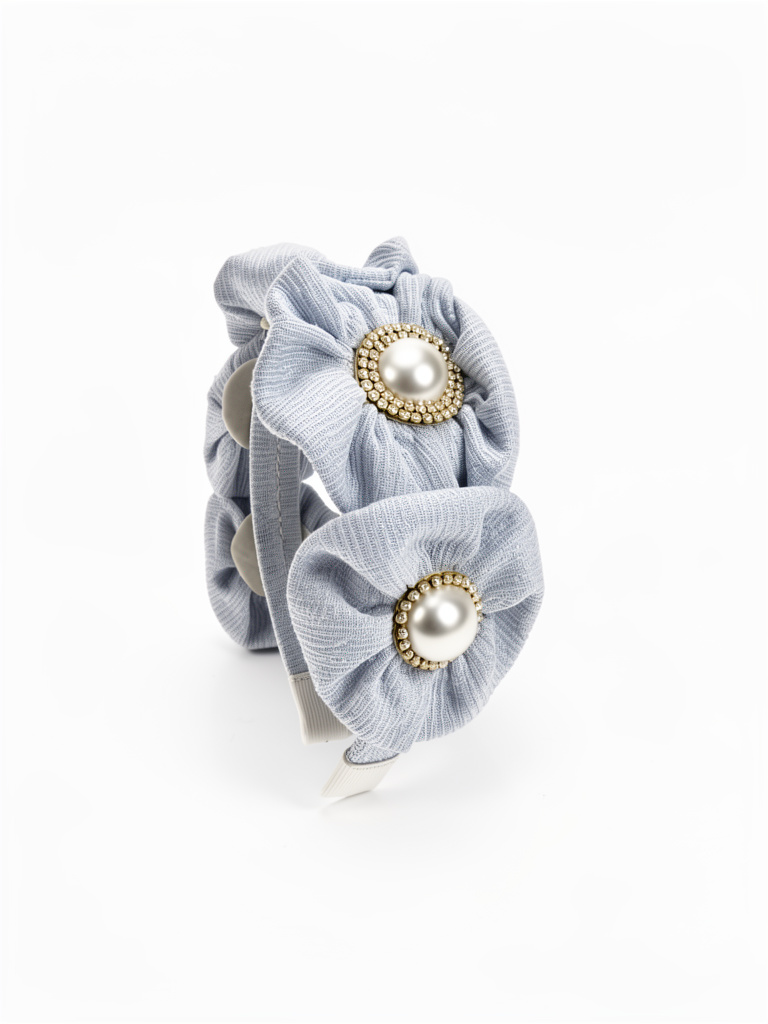 Diadema de flores plateado claro apliques de perlas