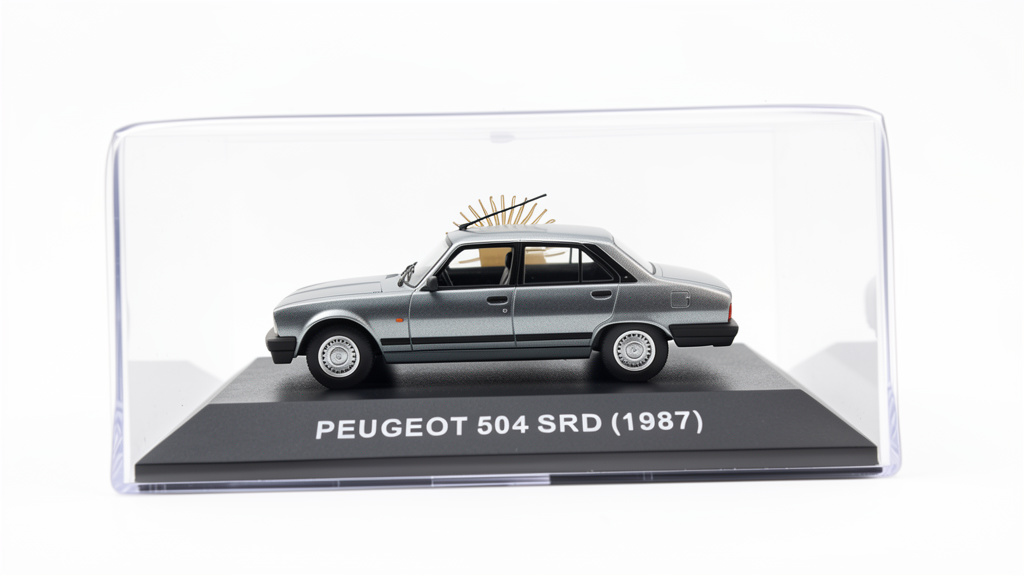 Autos Inolvidables Argentinos N° 02 Peugeot 504 Srd (1987) 1/43