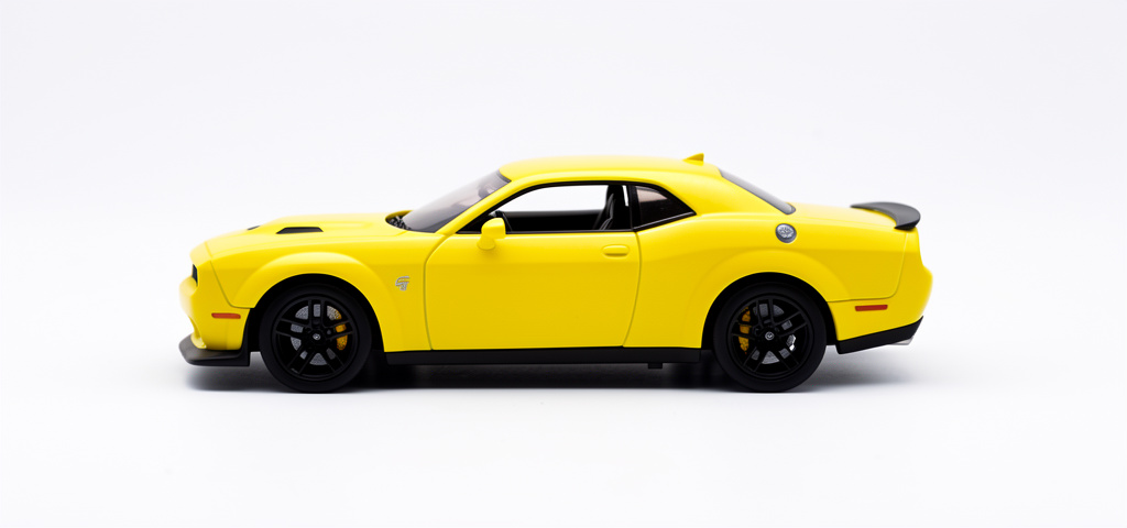 Dodge Challenger Srt Hellcat 2018 Esc 1:24 Motormax Amarillo