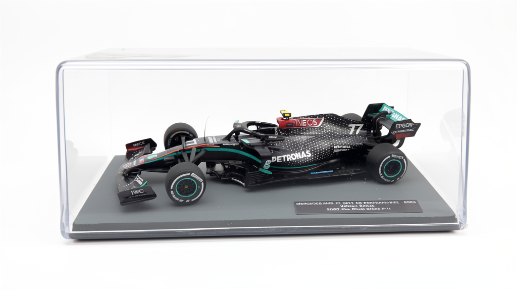 Racing Cars Salvat F 1 Esc 1:43 N° 16 Mercedes-amg F1 W11 Eq