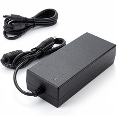 A. Central Cargador Pulpo 4 salidas 12V 5A ZKPSU1250-DM5