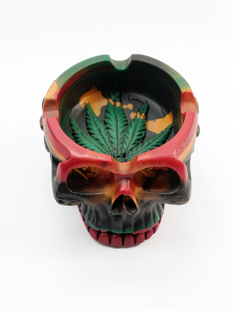 Cenicero skull resina