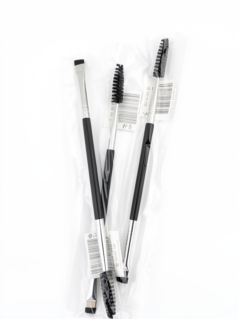 Brocha para cejas montoc