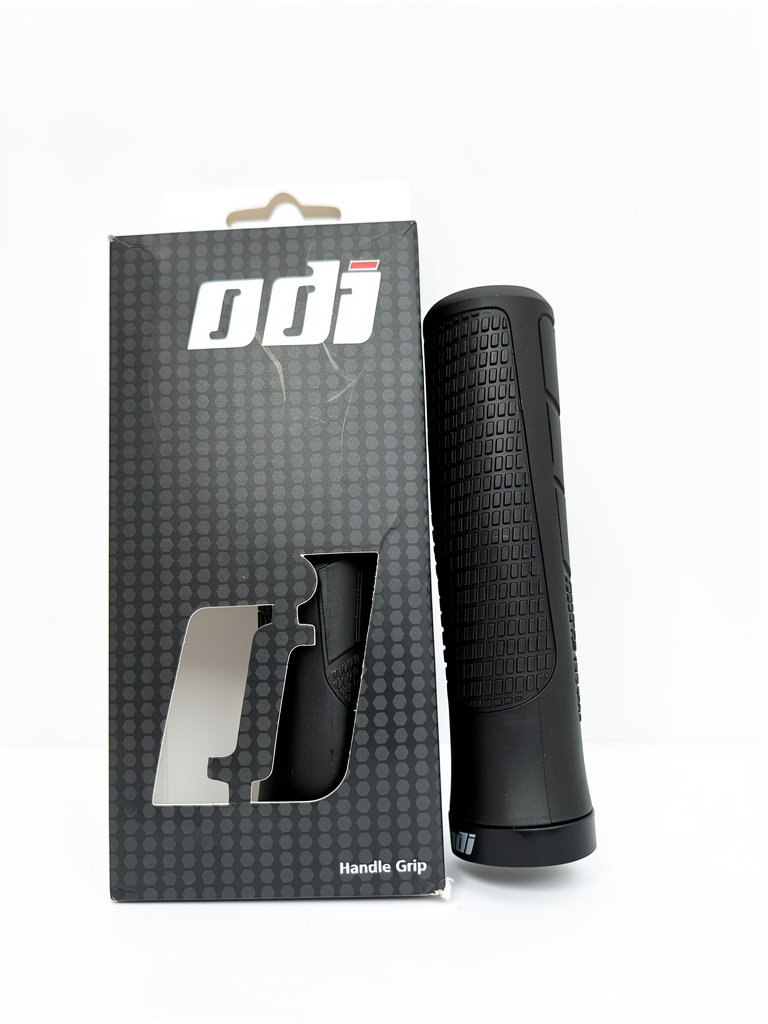 MANOPLA ODI C/ ABRAZADERA NEGRO MNP/ODI-BK01