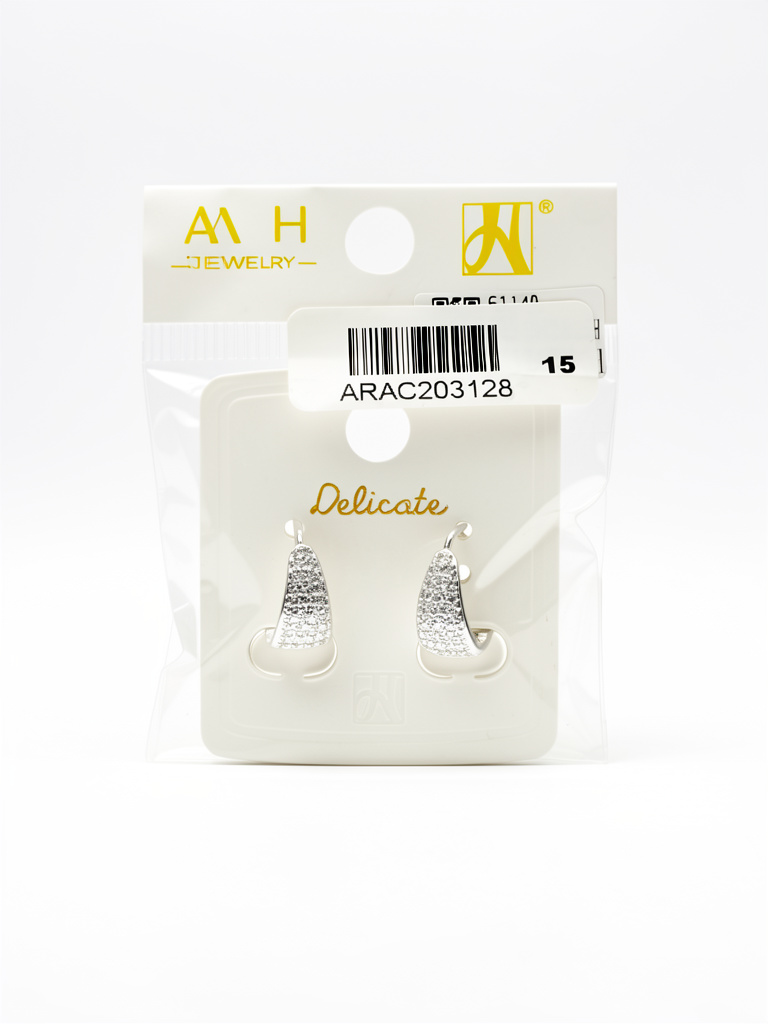 ARAC203128