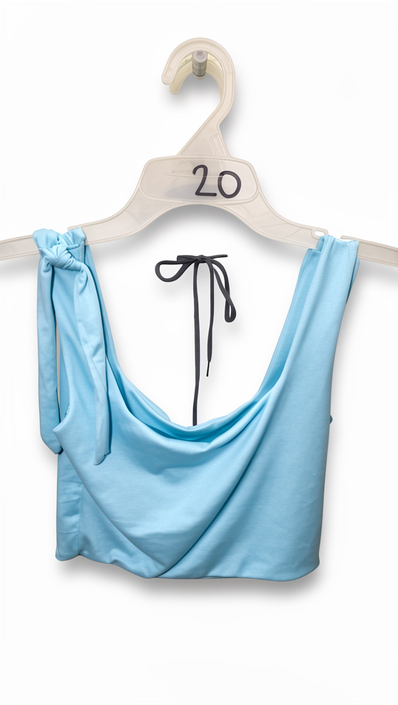Blusa corta tiras azul claro S/M