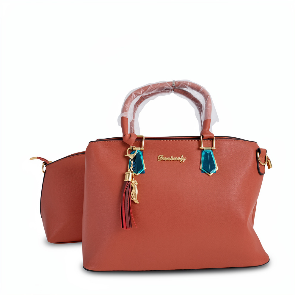 Cartera de mano +  Cosmetiquera