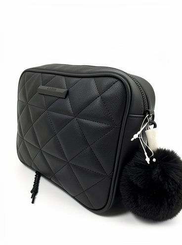 Aldo negra pom pom