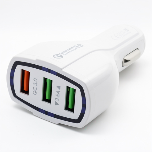 CARGADOR DE AUTO IBEK AC01