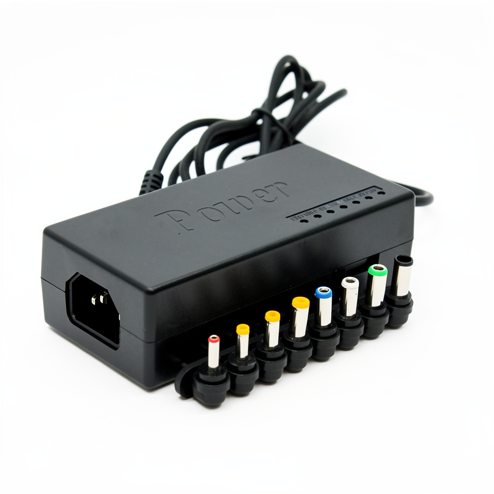 CARGADOR UNIVERSAL DE NOTEBOOK OTAWA 12-24V 96W