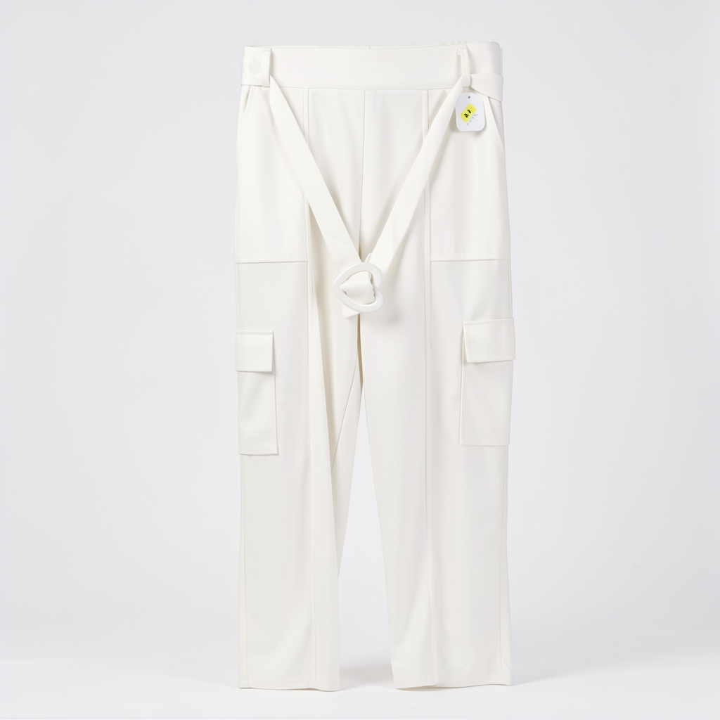 PANTALON CARGO  DE TELA CINTURON DE CORAZON  BLANCO