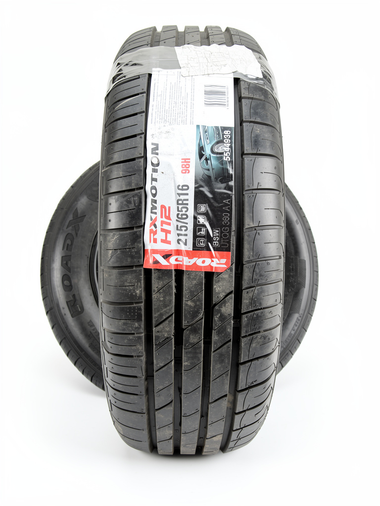 215/65R16 RoadX