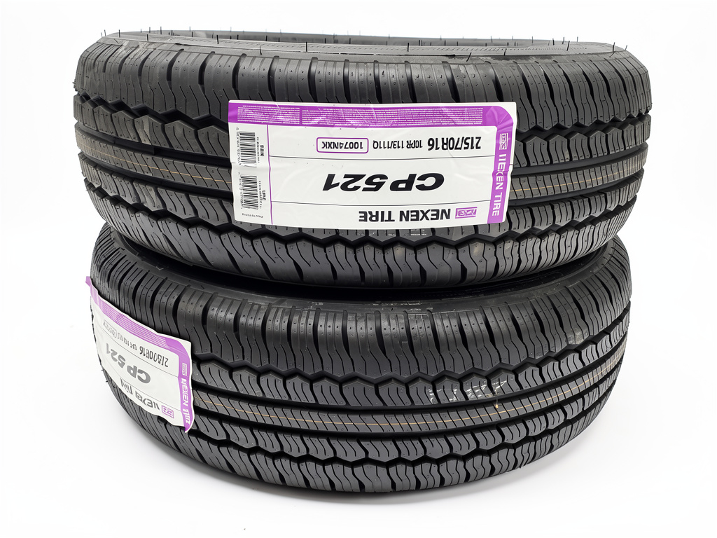 215/70R16C 10pr Nexen