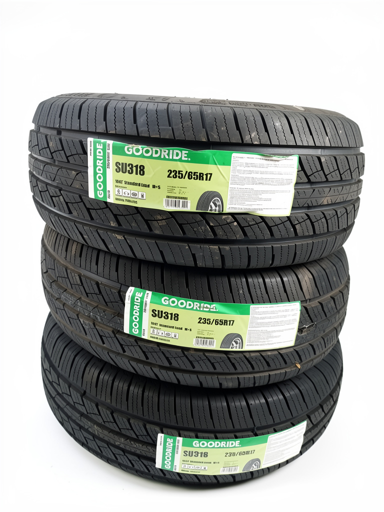 235/65R17 Goodride SU318