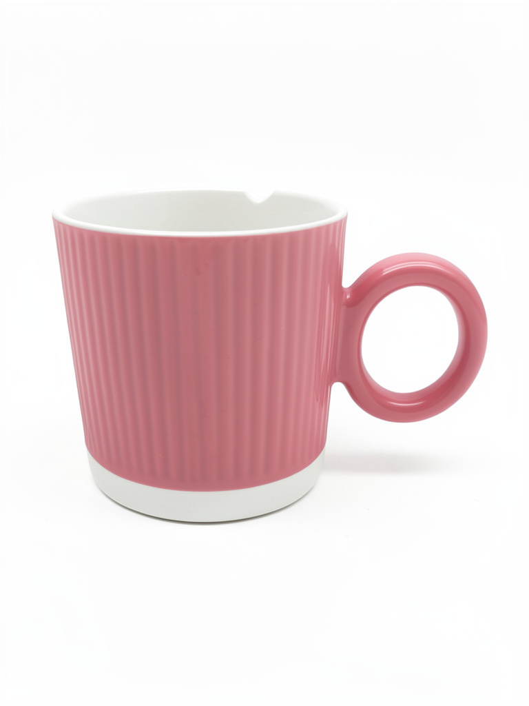 Taza rosa estriada