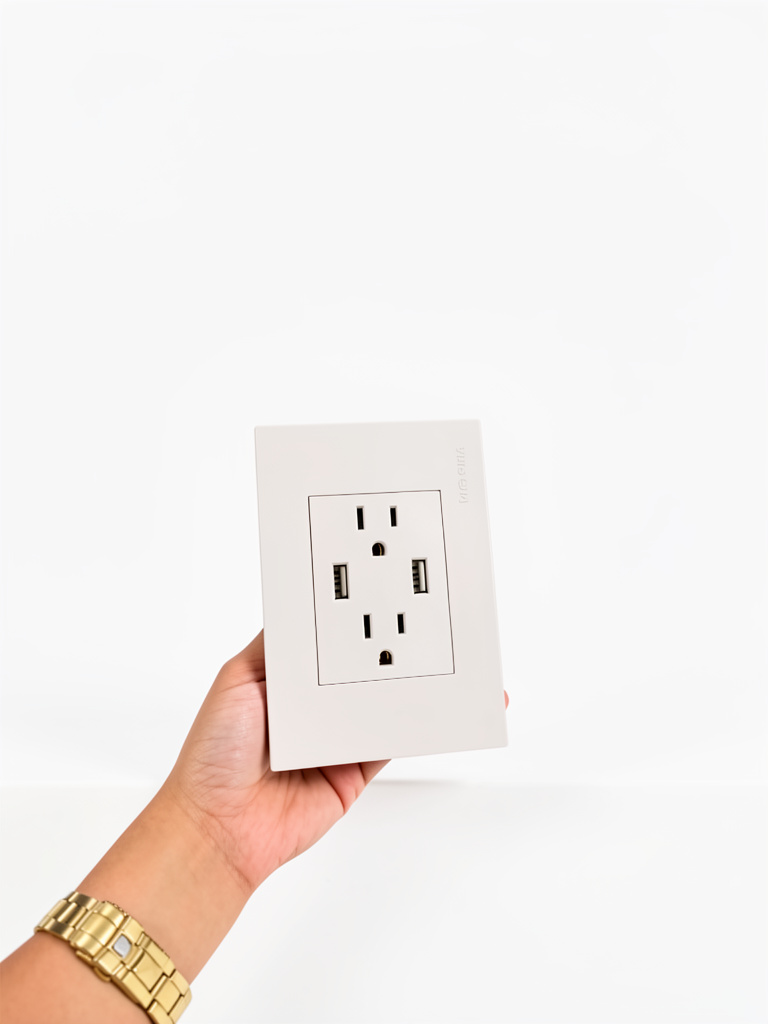 Tomacorriente USB