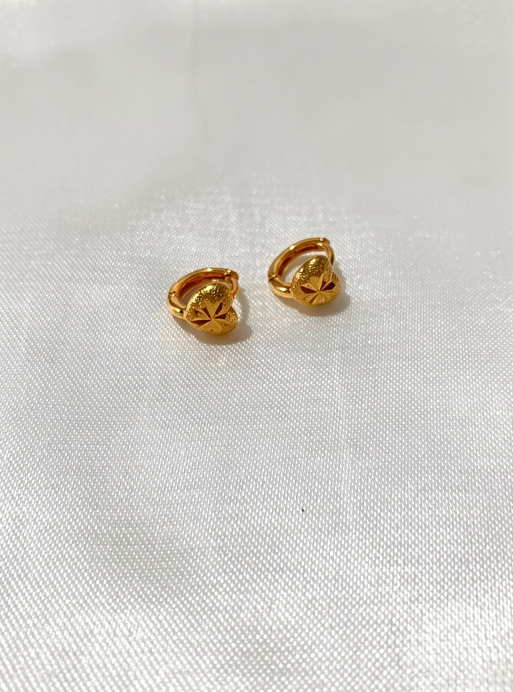 ARETES ARGOLLA XUPING CORAZON CON DESTELLO