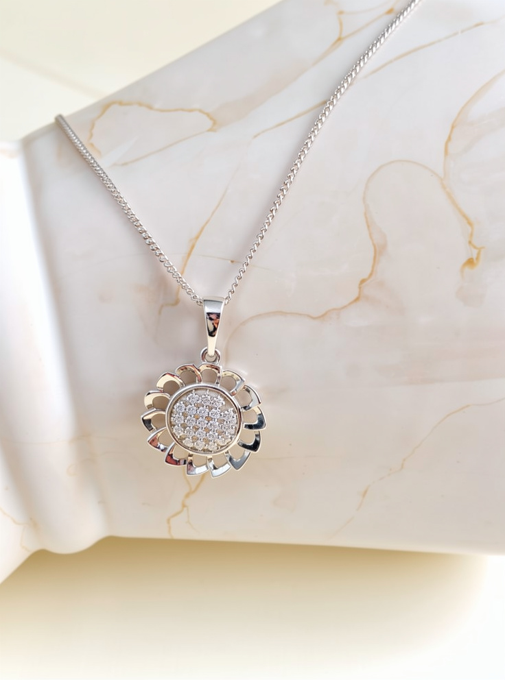 COLLAR MARGARITA CON CIRCONES XUPING SILVER