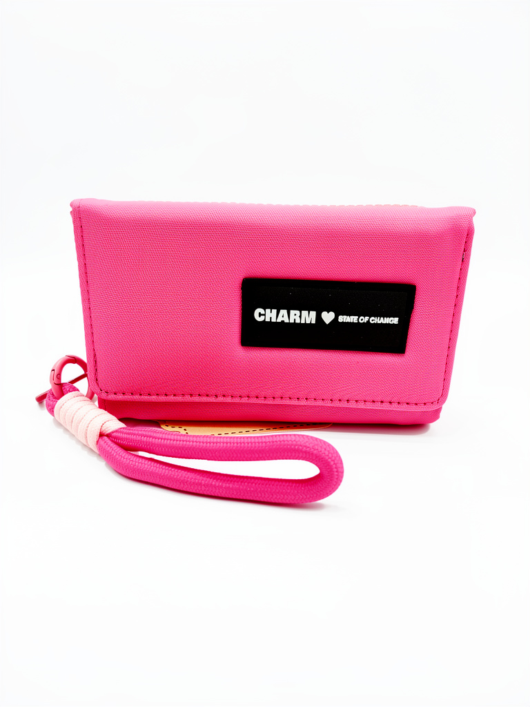Billetera mediana Charms cierre y broche