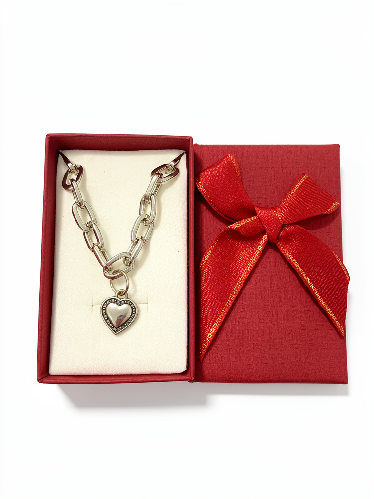 Bolsita 3: pulsera bijou corazón chico + caja bordo 5000
