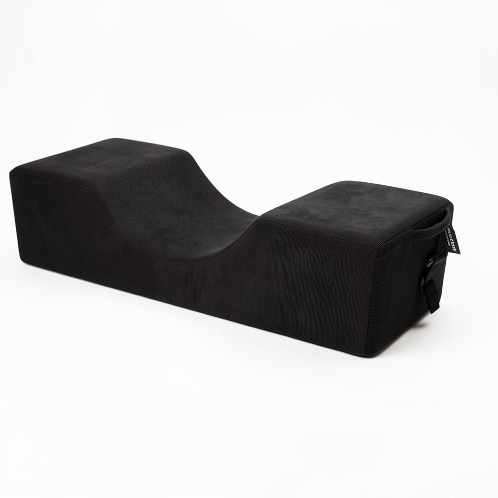 Lash almohada negra