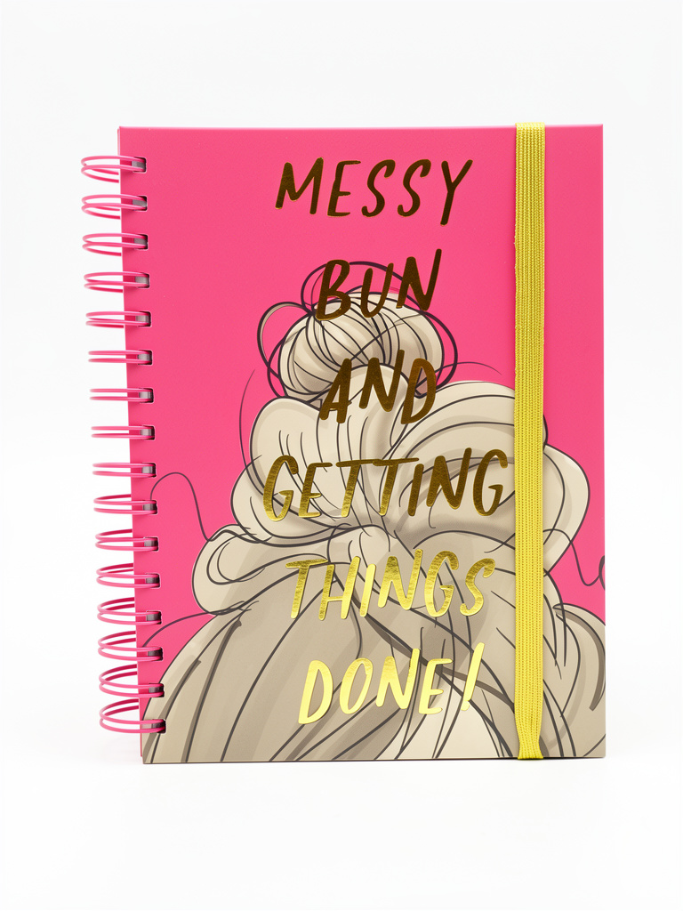 LIBRETA ROSADA MESSY BUN AND GETTING