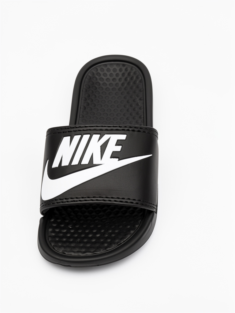 Nike niño negras