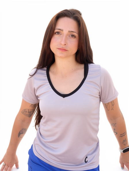 Remera escote V mujer
