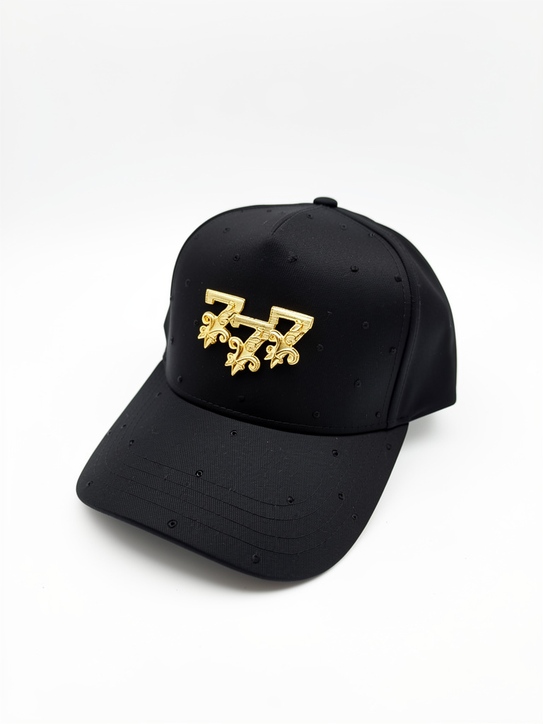 Gorra negra 777 dorados