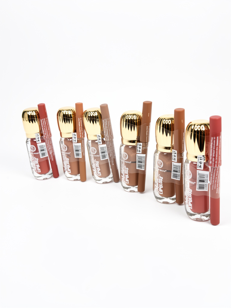 LAPIZ + LABIAL BEAUTY MODEL