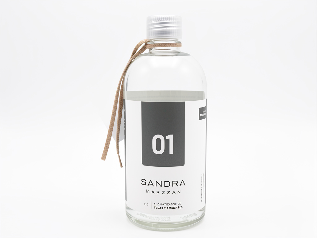 Sandra Marzzan 01