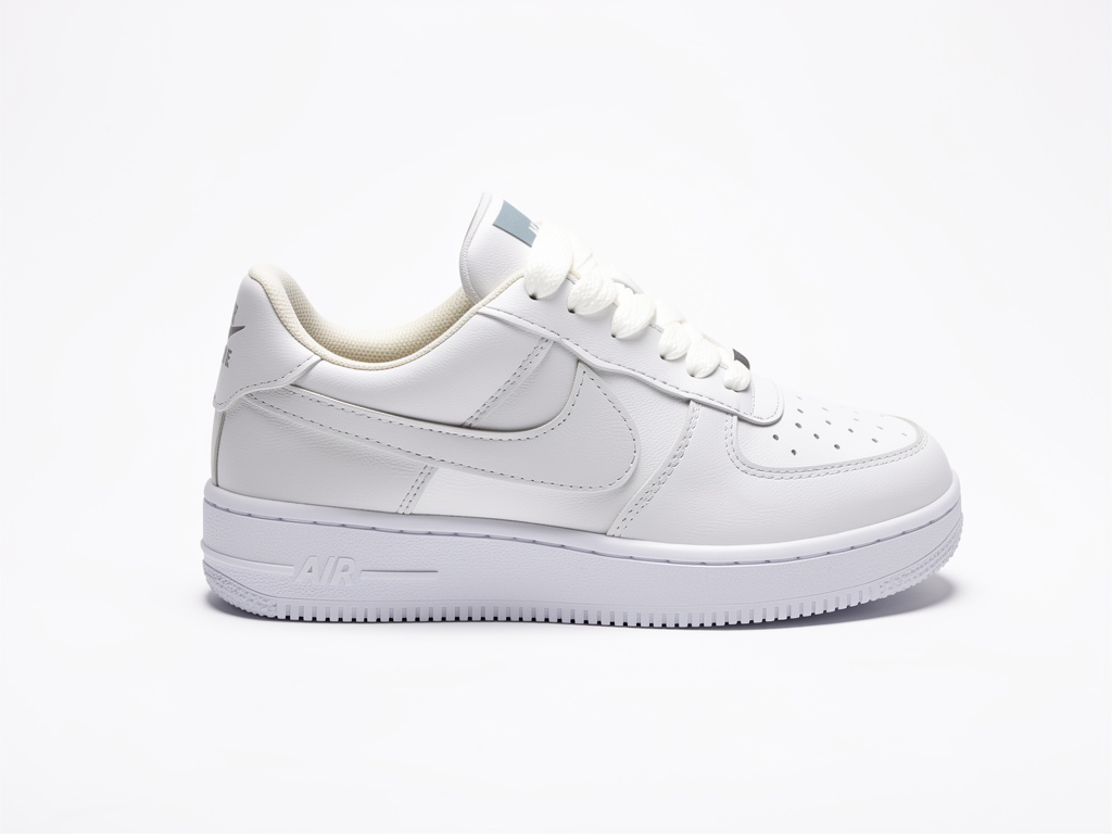 NIKE AIR FORCE
