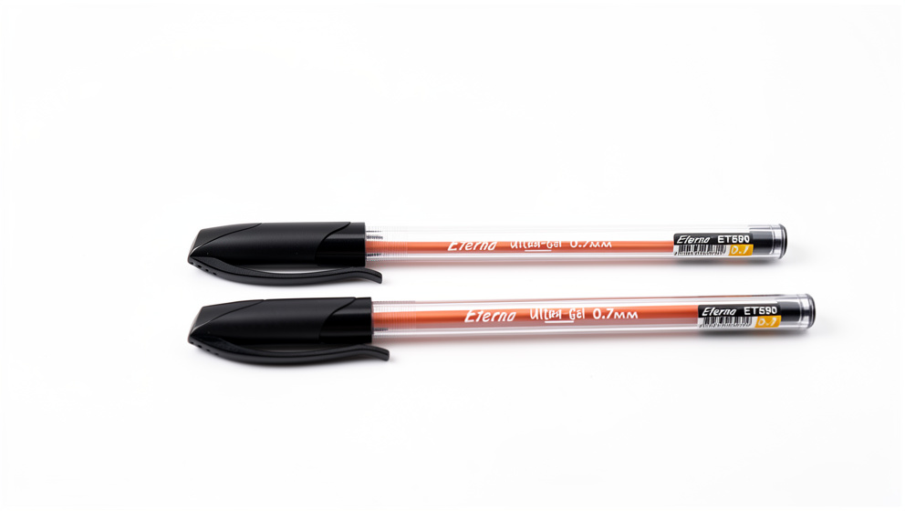 Lapicero 0.7mm negro ultra gel Eterna