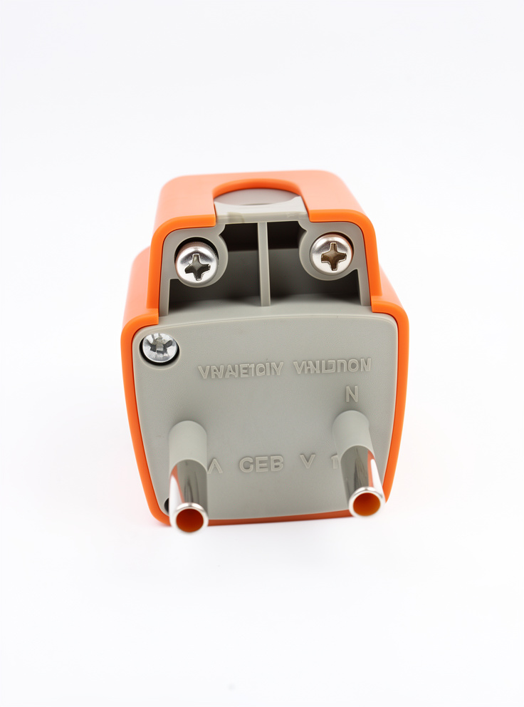 TOMA INDUSTRIAL 16 AMP X220 W