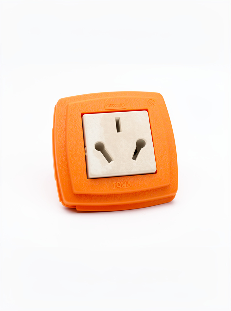 SOPORTE TOMA 10 AMP