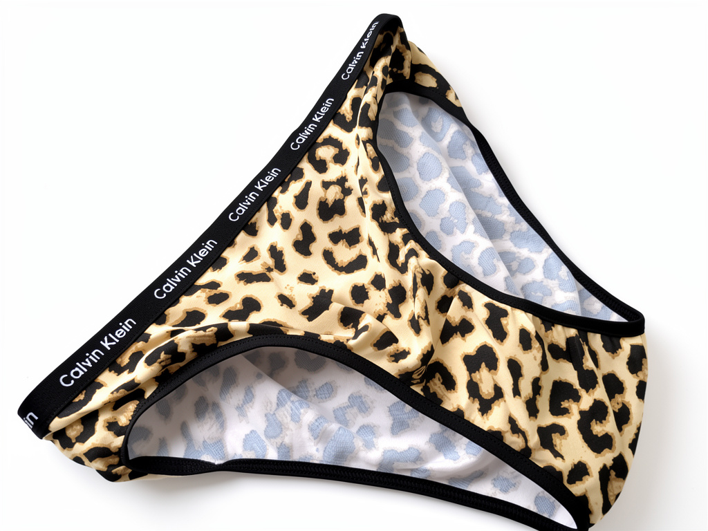 Calvin Klein panty animal print