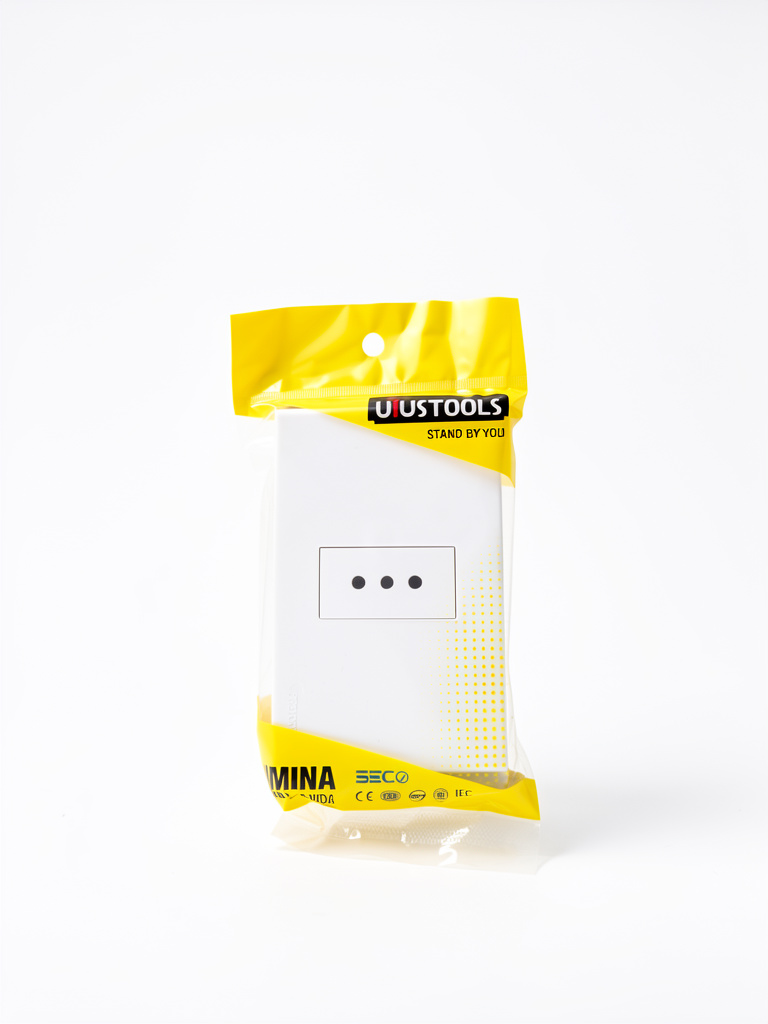 Enchufe simple 10A uyustools