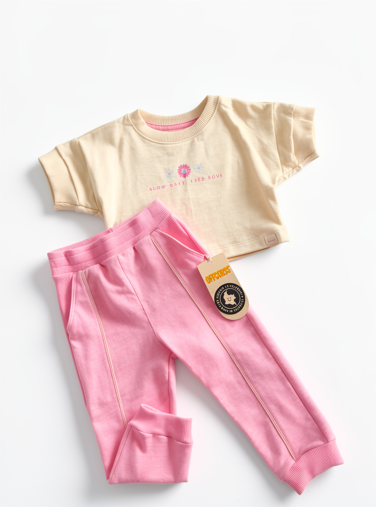 Conjunto de sudadera offcorss