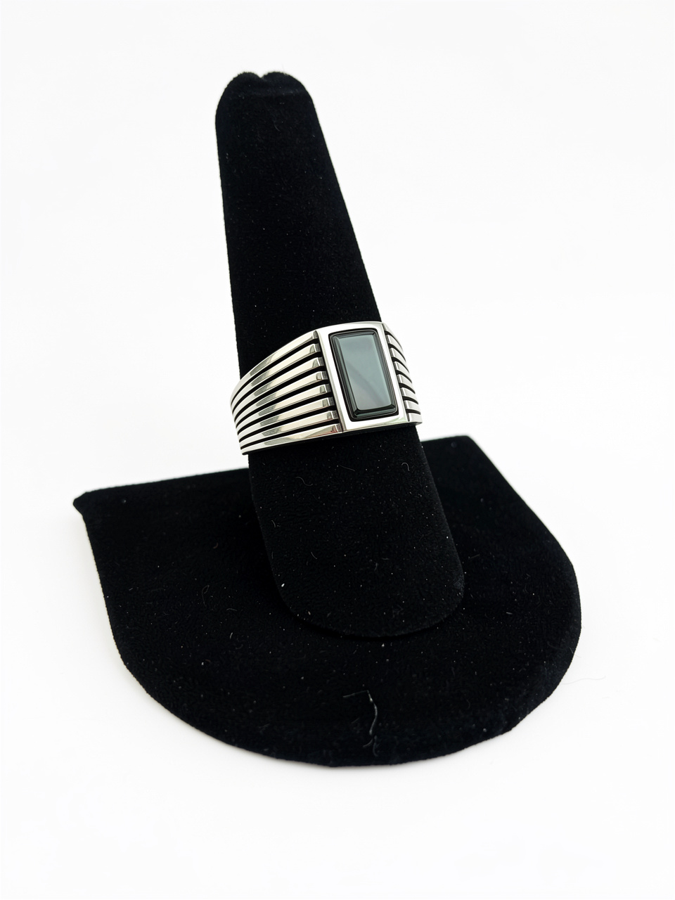 Anillo piedra negra rectangular