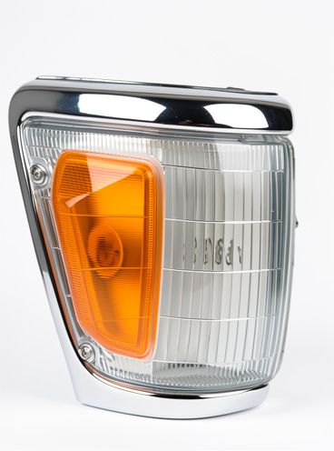 Hilux 92 4x4 cromo Depo derecho direccional