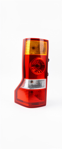 DFSK c37 derecho posterior faro