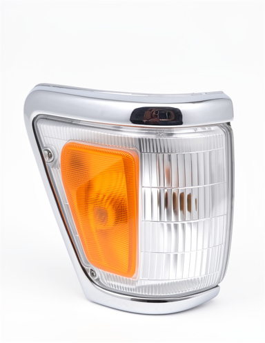 Hilux 92 4x4 cromo TyC izquier direccional