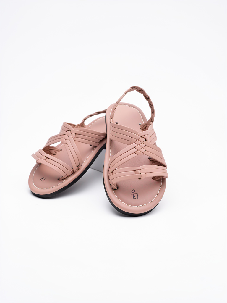 Huarache araña, niña