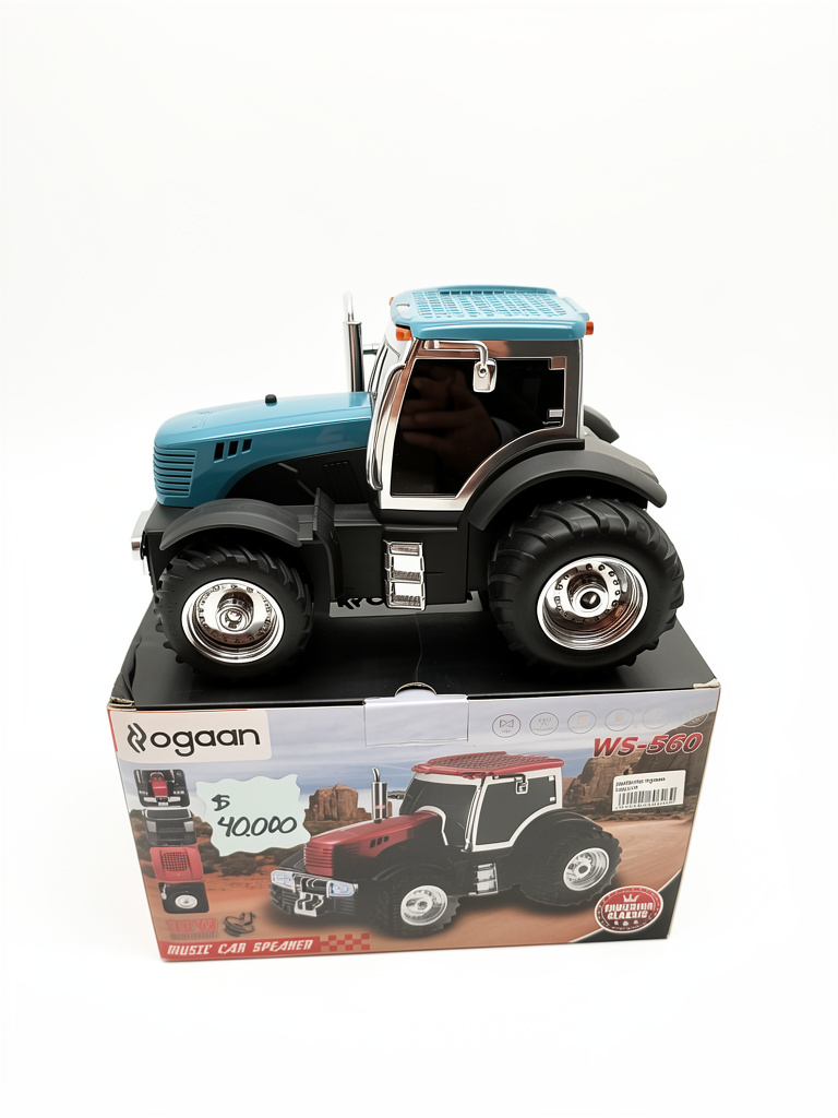 Parlante hogan en forma de tractor