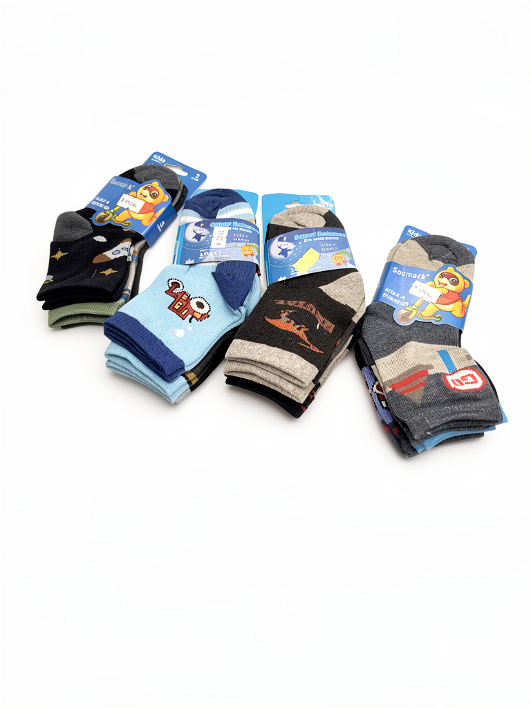 Medias oferta niño x3  talla 2-4 22-25