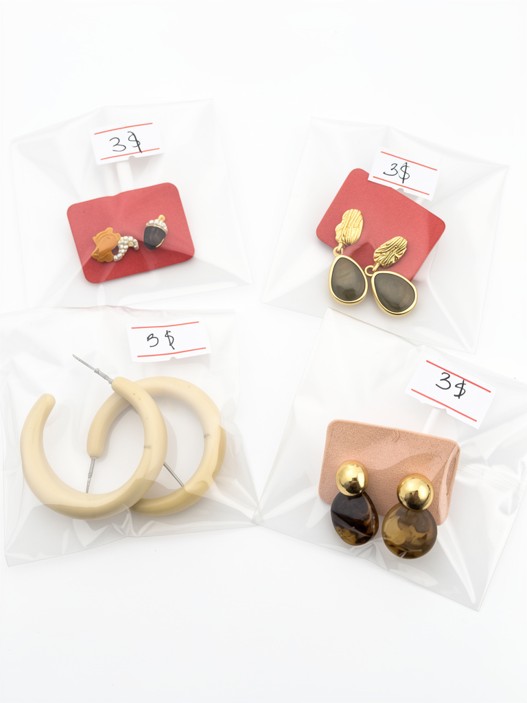 Aretes variados
