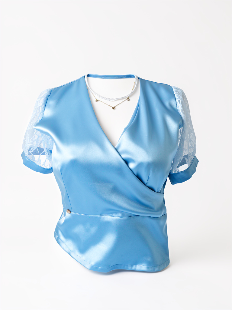 Blusa azul satinada