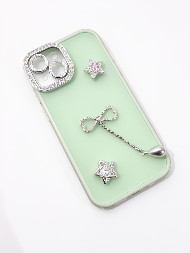 iPhone 15 normal color menta