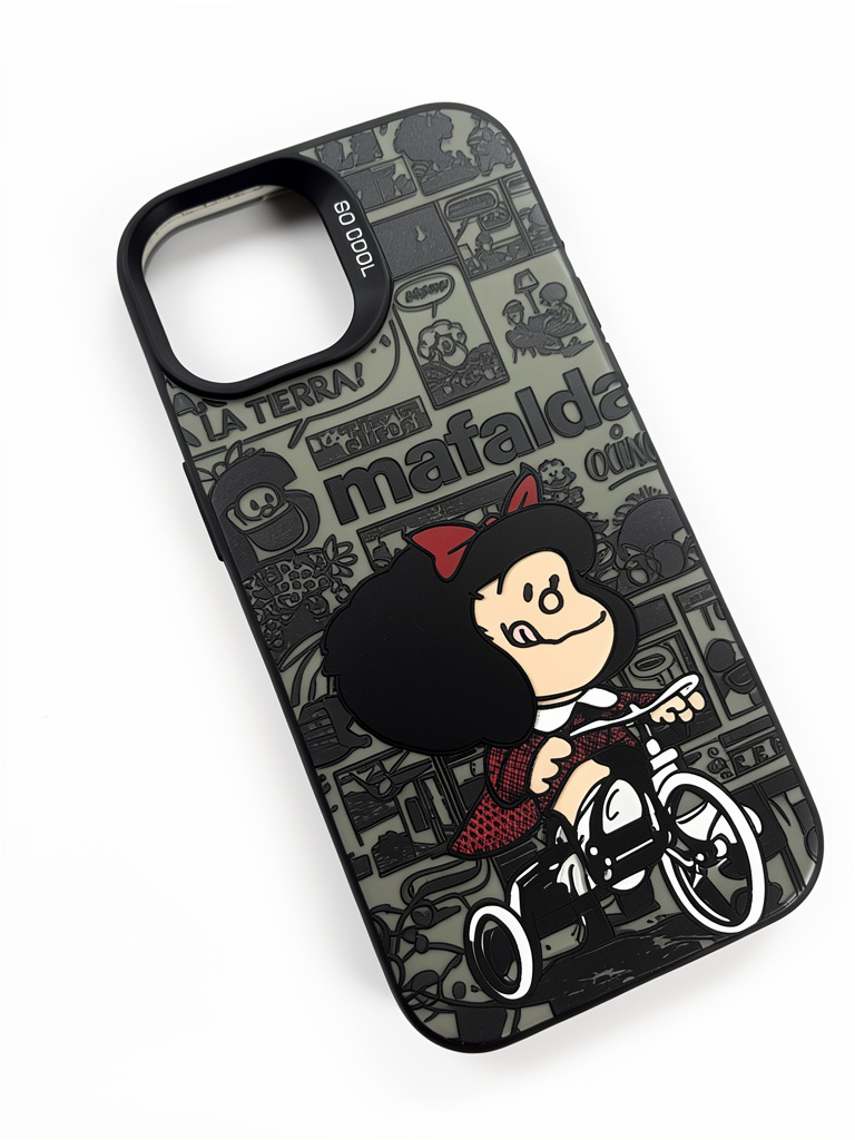 iPhone 13 normal Mafalda case negro