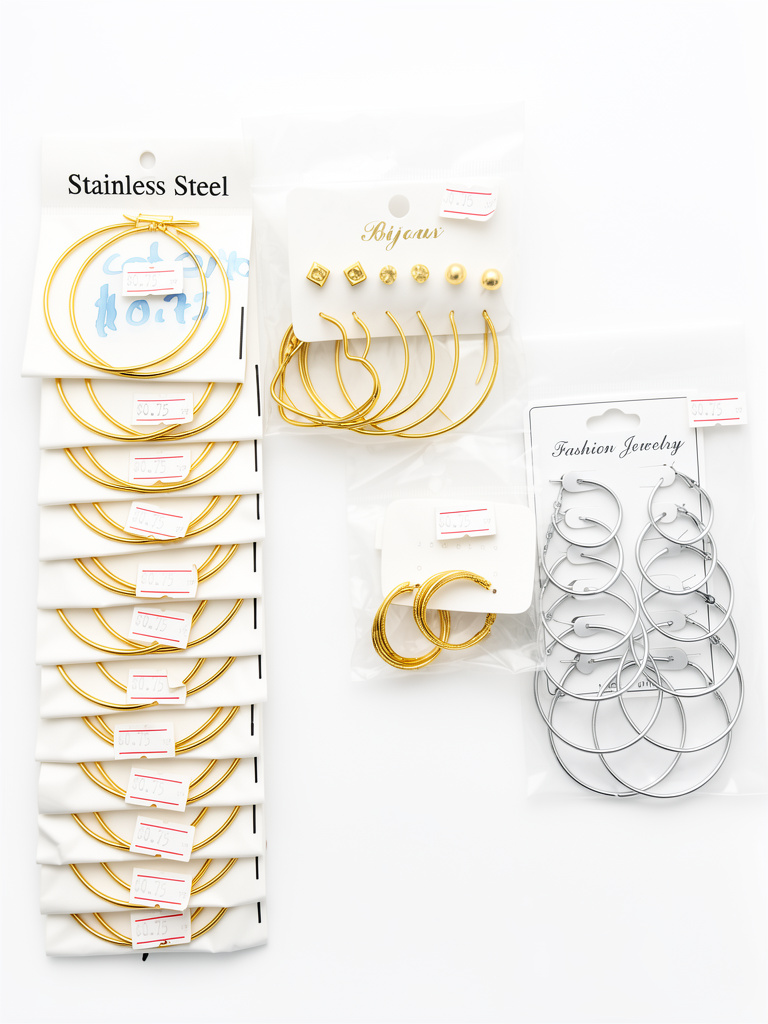 Aretes argollas doradas y plateadas